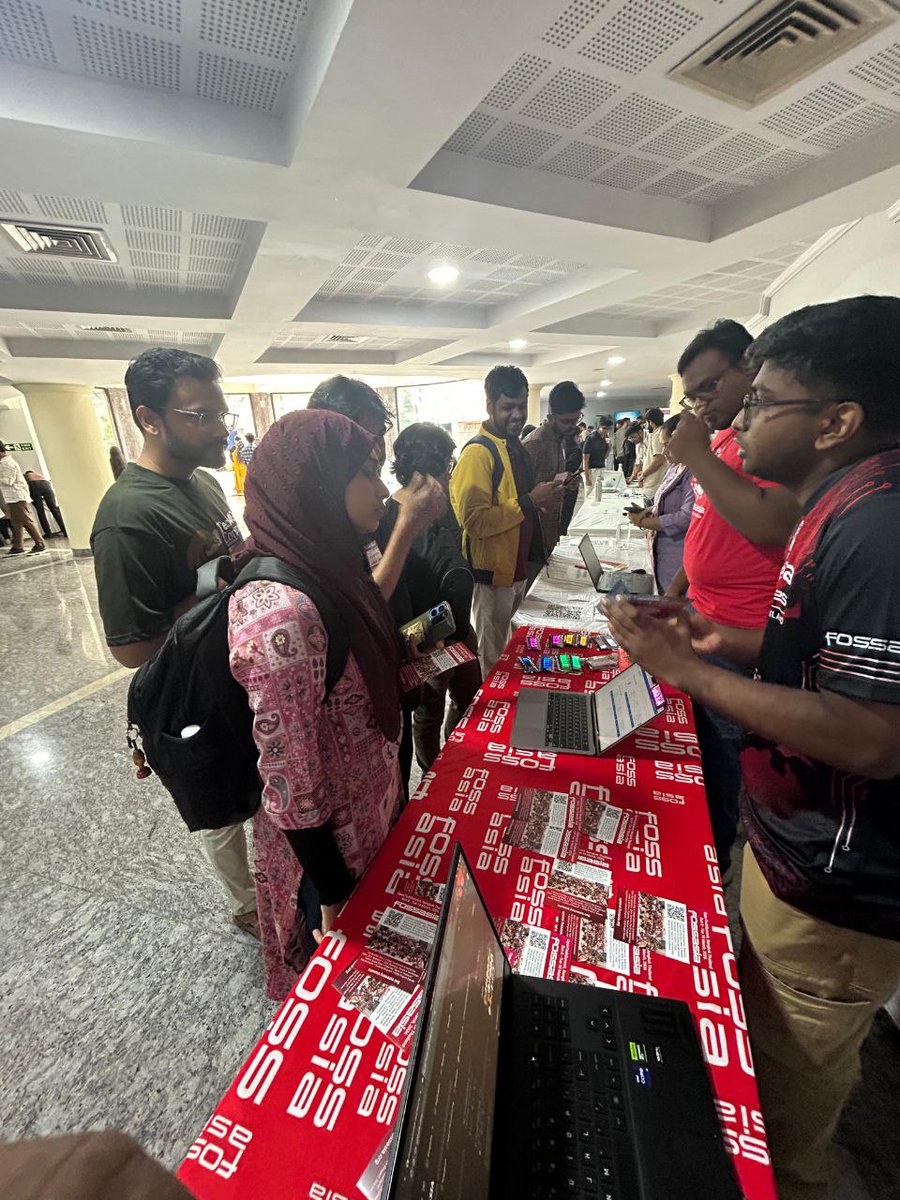 fossasia's tweet image. FOSSASIA Team at #IndiaFOSS! A vibrant gathering of open tech enthusiasts, developers, and communities from across India. Inspiring talks, great energy, and meaningful connections all around. @AuswinSrivatsav
#FOSSASIASummit2026 #IndiaFOSS #OpenSource