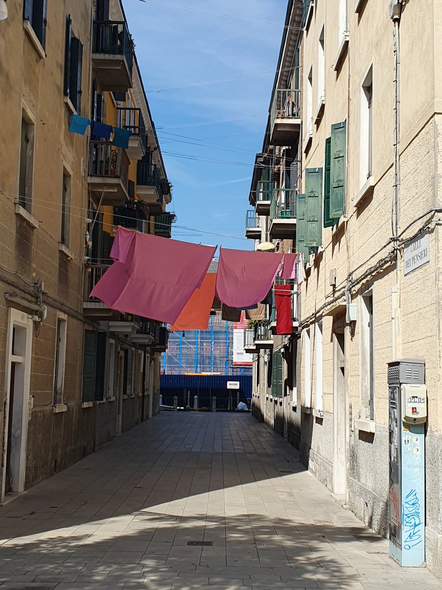 Domenica di bucato. Venezia Dorsoduro