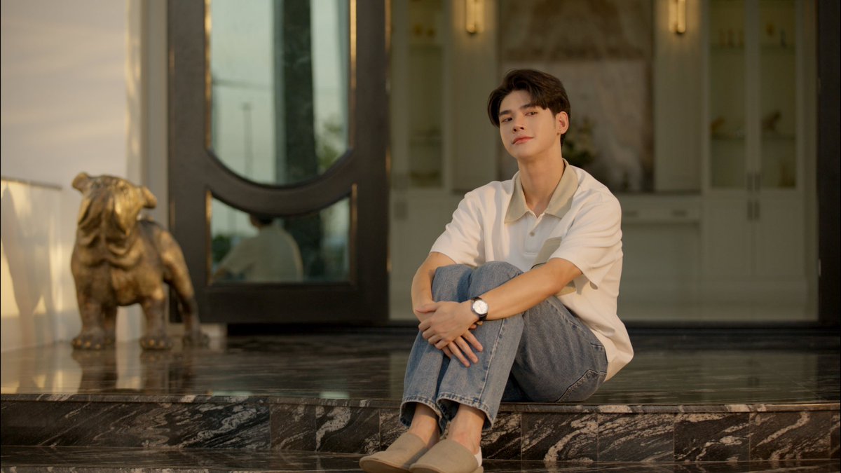 นั่งทำmvหนึ่งกรุ๊บๆ

DM LAST CHAPTER
#DoctorsMineFinalEP