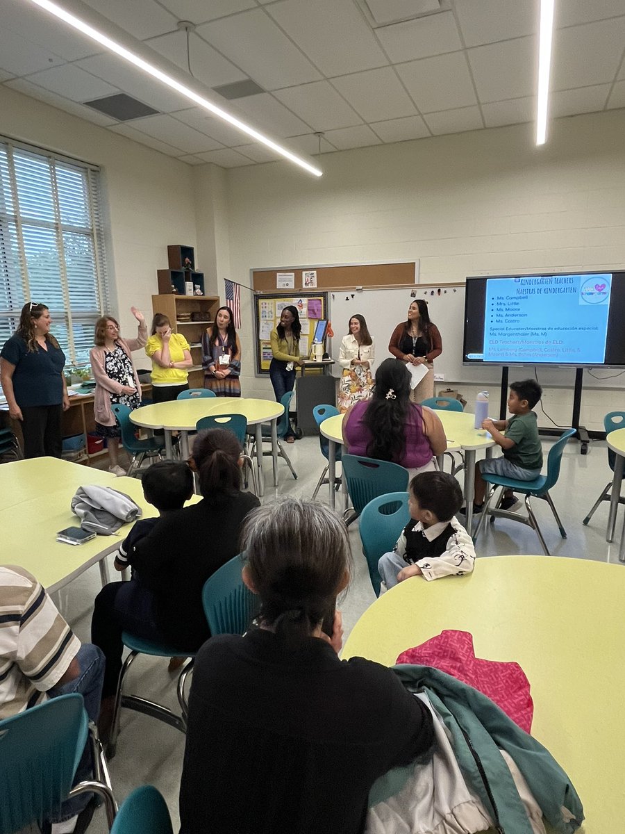 WWESPrincipal1's tweet image. Our BTSN was well attended despite all the rain. Teams were ready & families engaged on behalf of their child(ren). Well done, WWES Wildcat family!💙🤍🐾 @Director_DSLI @WheatonWoodsAP @CSconnect_MCPS