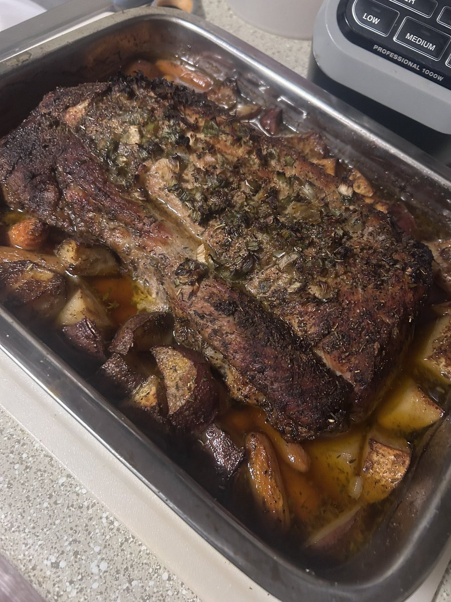 mightymorpg3's tweet image. Get you a Baton Rouge man you'll be well fed