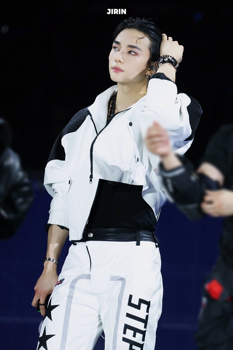 250920TMA🥟

#Hyunjin #현진  #黄铉辰 #ヒョンジン 
#StrayKids #스트레이키즈