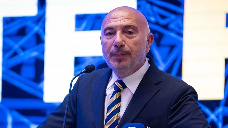 Bu taraftar seni unutmaz, büyük adamsın Hakan Bilal Kutlualp.