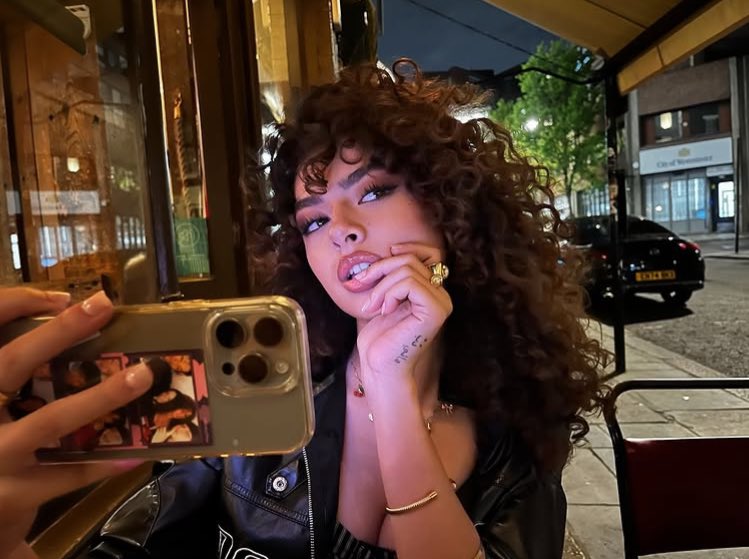 stringsofvero's tweet image. 