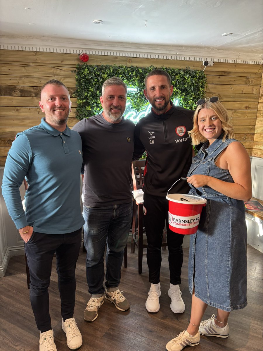 Eaden’s Bar tweet media