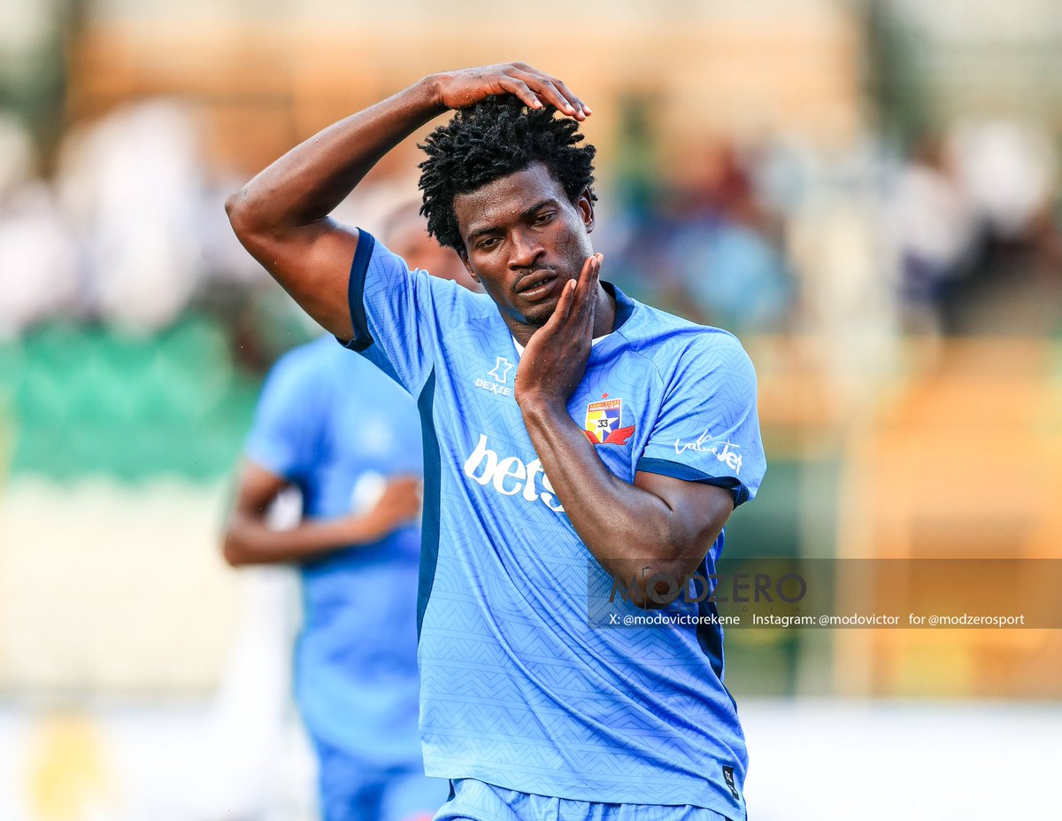 Modzerosport's tweet image. FULL TIME

Live

Remo 4-0 US Zilimadjou 

Samson Olasupo

@RemoStarsSC vs US Zilimadjou in @CAF_Online @CAFCLCC qualifying round 

Photo: @modovictorekene for @Modzerosport 

Cc @CAF_Media