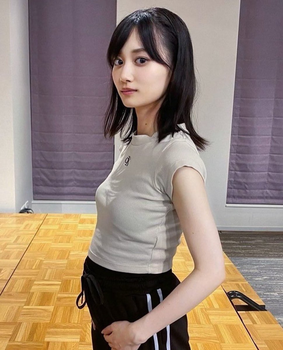 ✨サービス付き✨★山下美月★ べースボールシ⁠ャツ◆生写真１枚付き Mサイズ keisui ◢ 🌙🐰 (@KEISUI_0714) / Posts / X