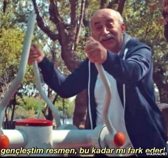 poorgoomba's tweet photo. Sadettin Saran geldiği gibi Fenerbahçe https://t.co/4mS1AJEiu3