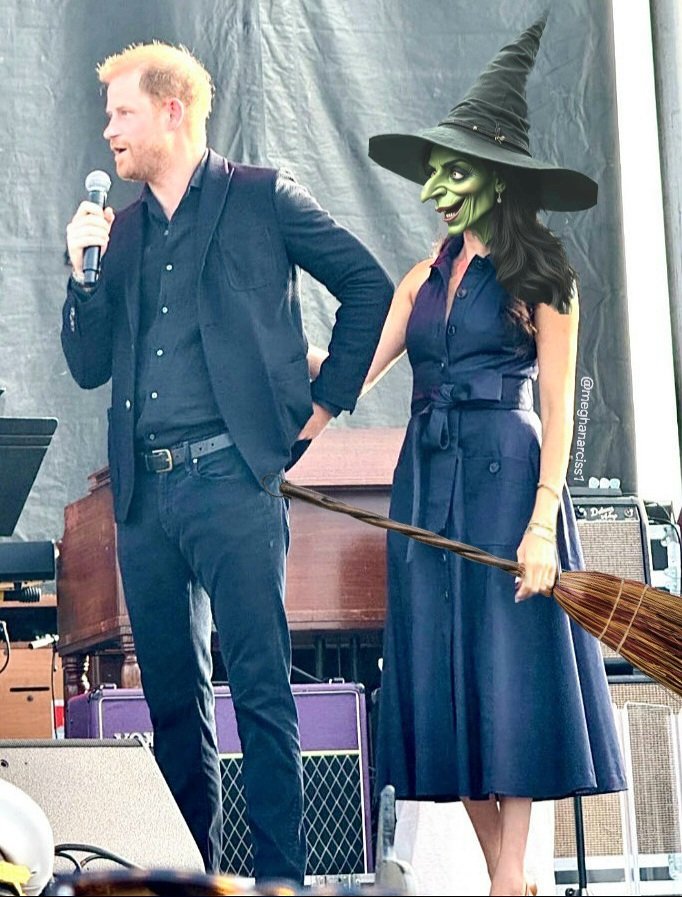 Meghanarciss1's tweet image. #HarryandMeghan #nofilter