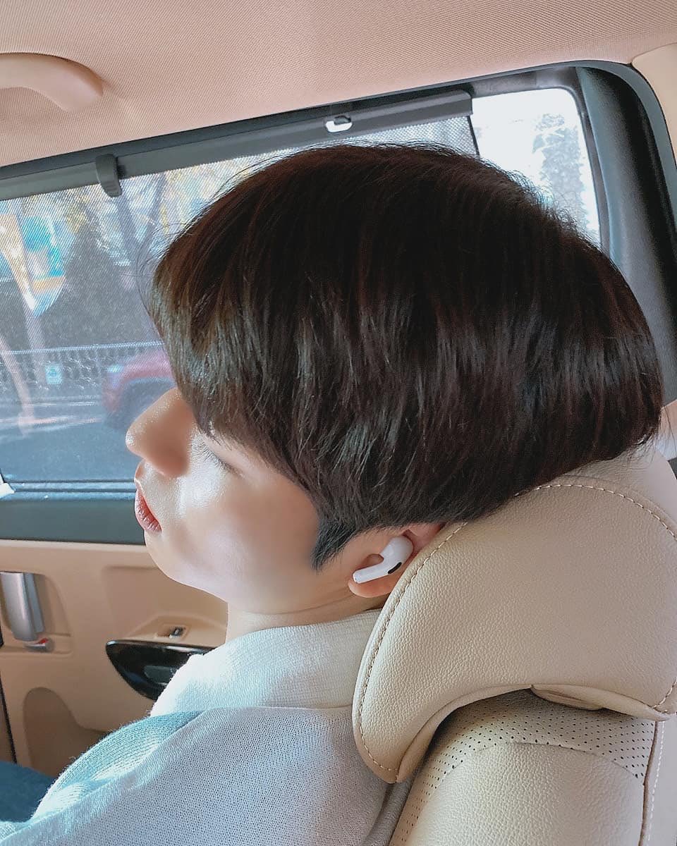 userlinoring's tweet photo. leeknow's birthday posts for seungmin https://t.co/KFjoKok7Yd