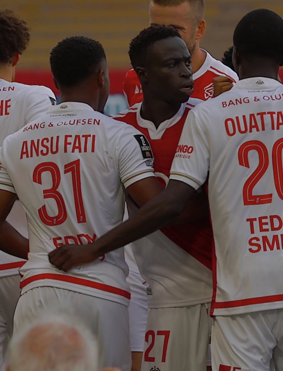 13footballC's tweet image. #Ligue1McDonalds #ASMFCM

Cheikh Tidiane Sabaly, Lamine Camara et Krepin Diatta passeurs et Habib Diallo Buteur.🇸🇳🔥