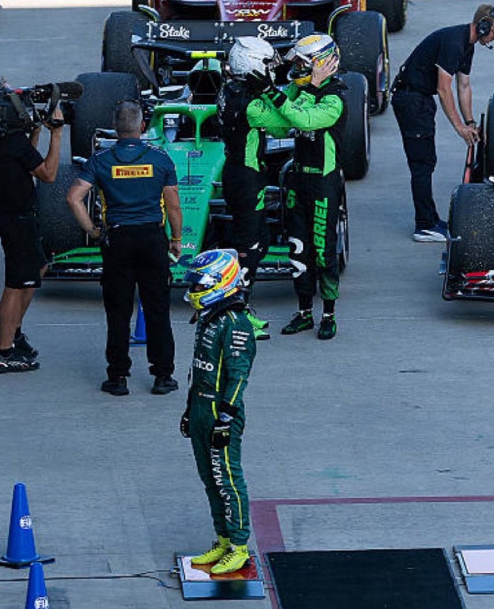 Fernando always on the scale when other people celebrate