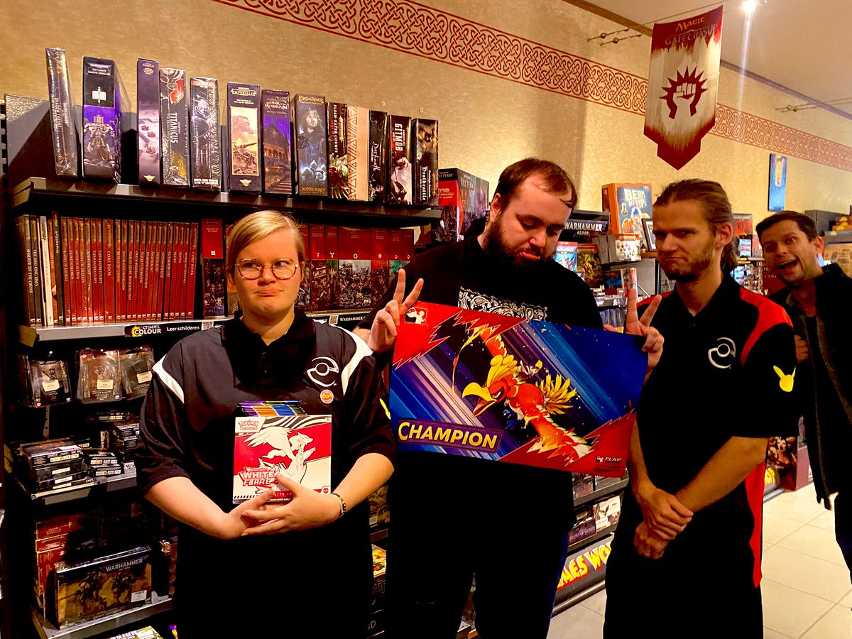 SOFIE⚡️ tweet media