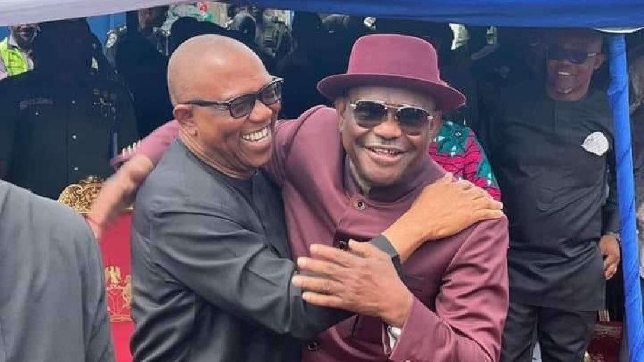 It’s only in Nigeria that citizens are gullible enough to rate a man like Peter Obi who has spent the last 35years of his life accumulating wealth and connections via businesses and politics, over a man like Omoyele Sowore who has been fighting for a better Nigeria against