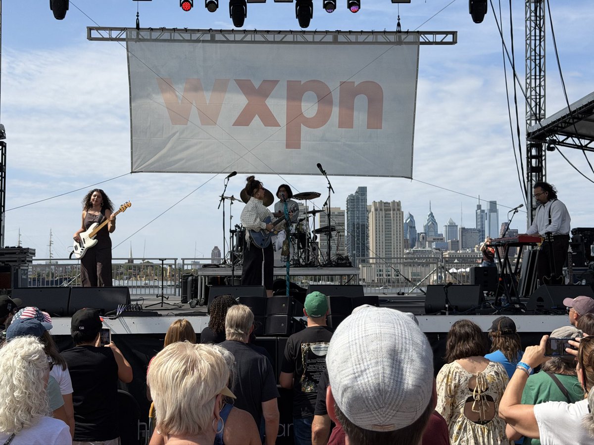 JosephCauffiel's tweet image. @zinadelphia on the River Stage at the #xpnfest