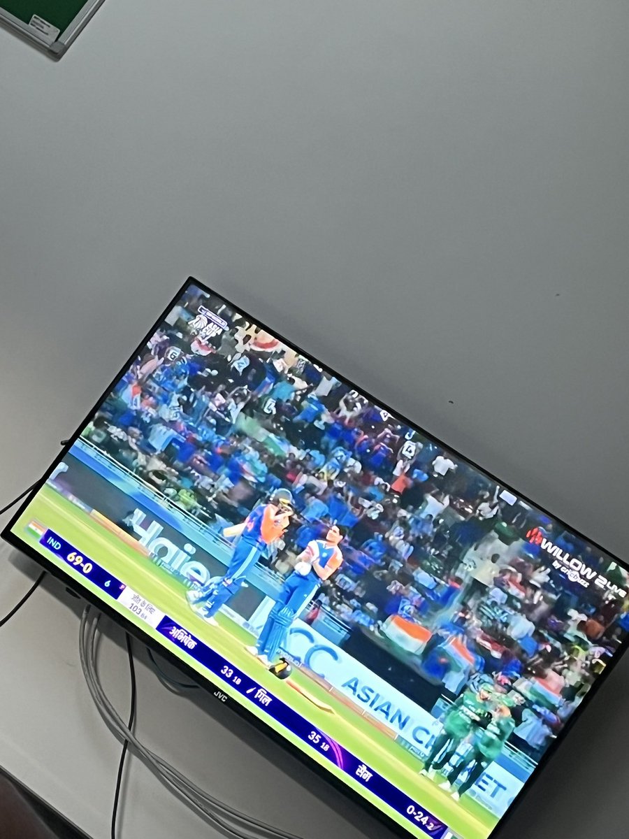 cloud_rohit's tweet image. Belt treatment!
#INDvPAK