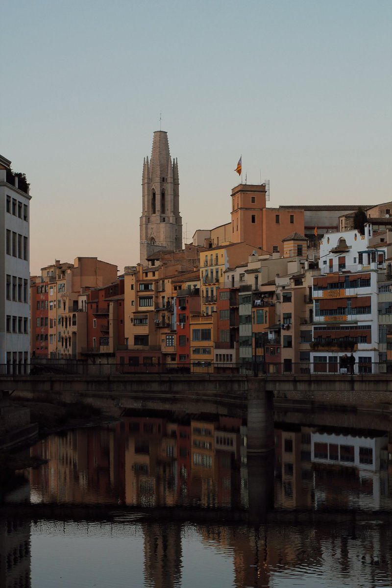 myriam_sambola's tweet image. la sort que tinc de dir que Girona és la meva ciutat✨