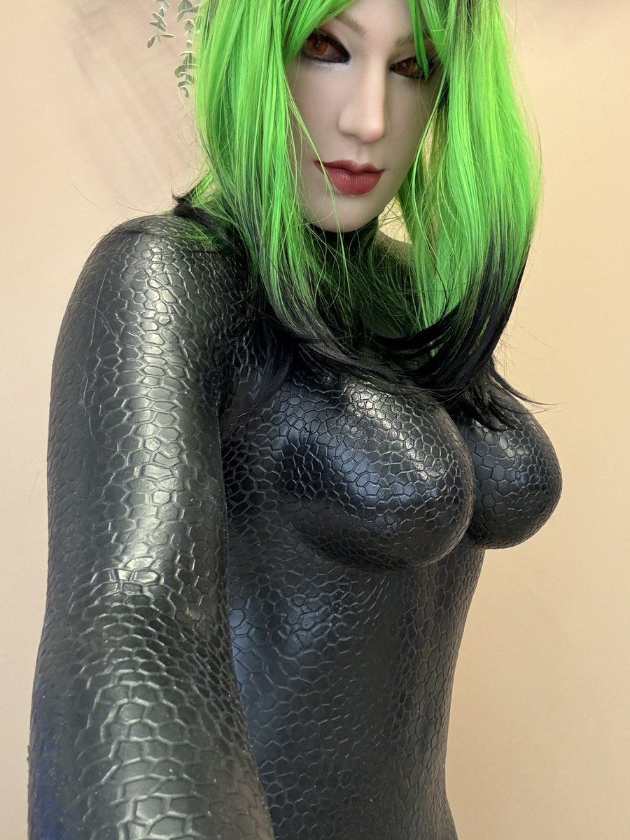 What a feeling 

#femalemask #transformation #snakegirl #mtf 
<a href="/Fetizen_Mask/">媛野 Fetizen Mask【中文版】</a> <a href="/ROANYER8/">ROANYER</a>