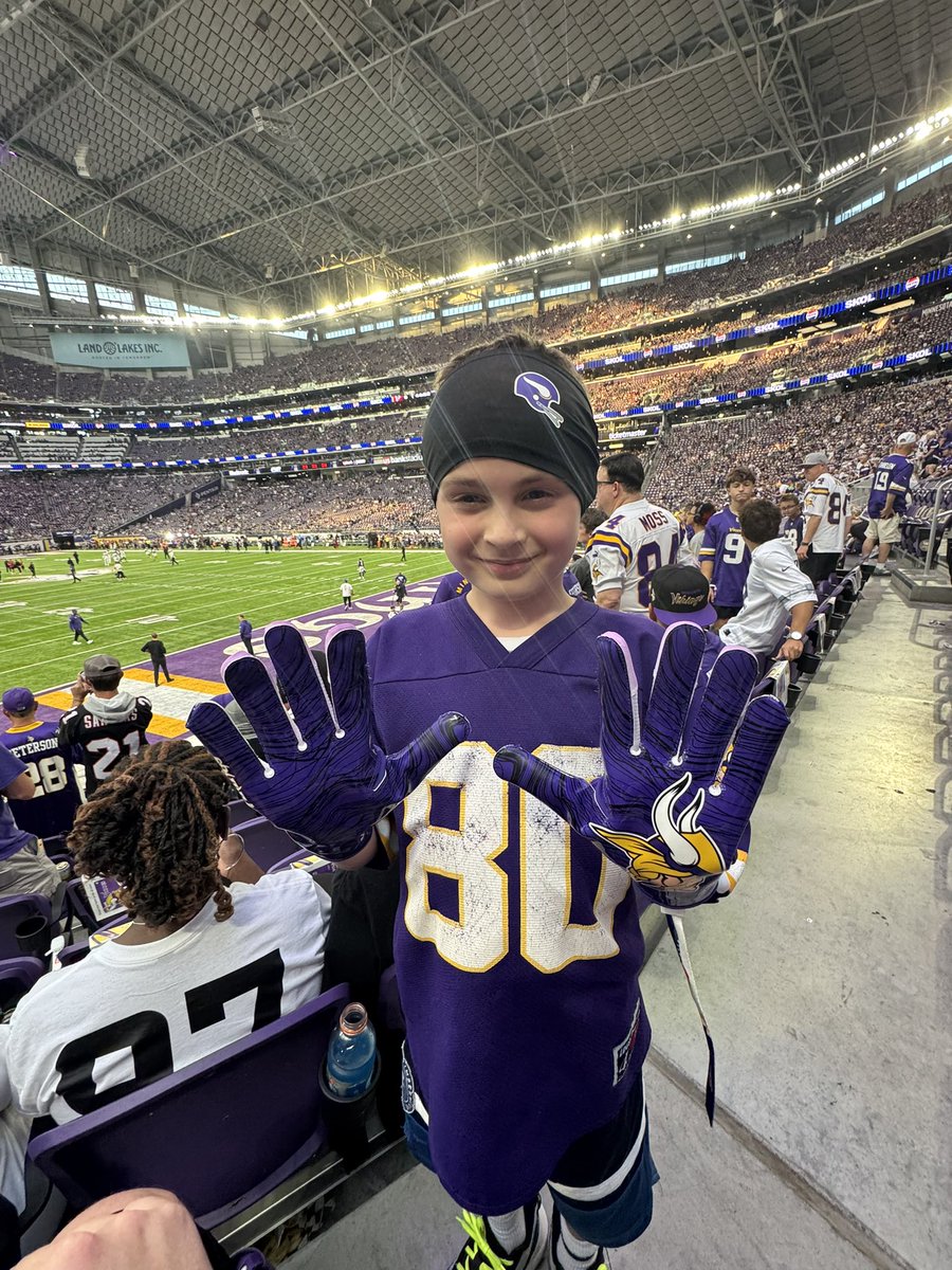 That’s our guy <a href="/rodgers_isaiah/">Isaiah Rodgers Sr.</a>!!!!
