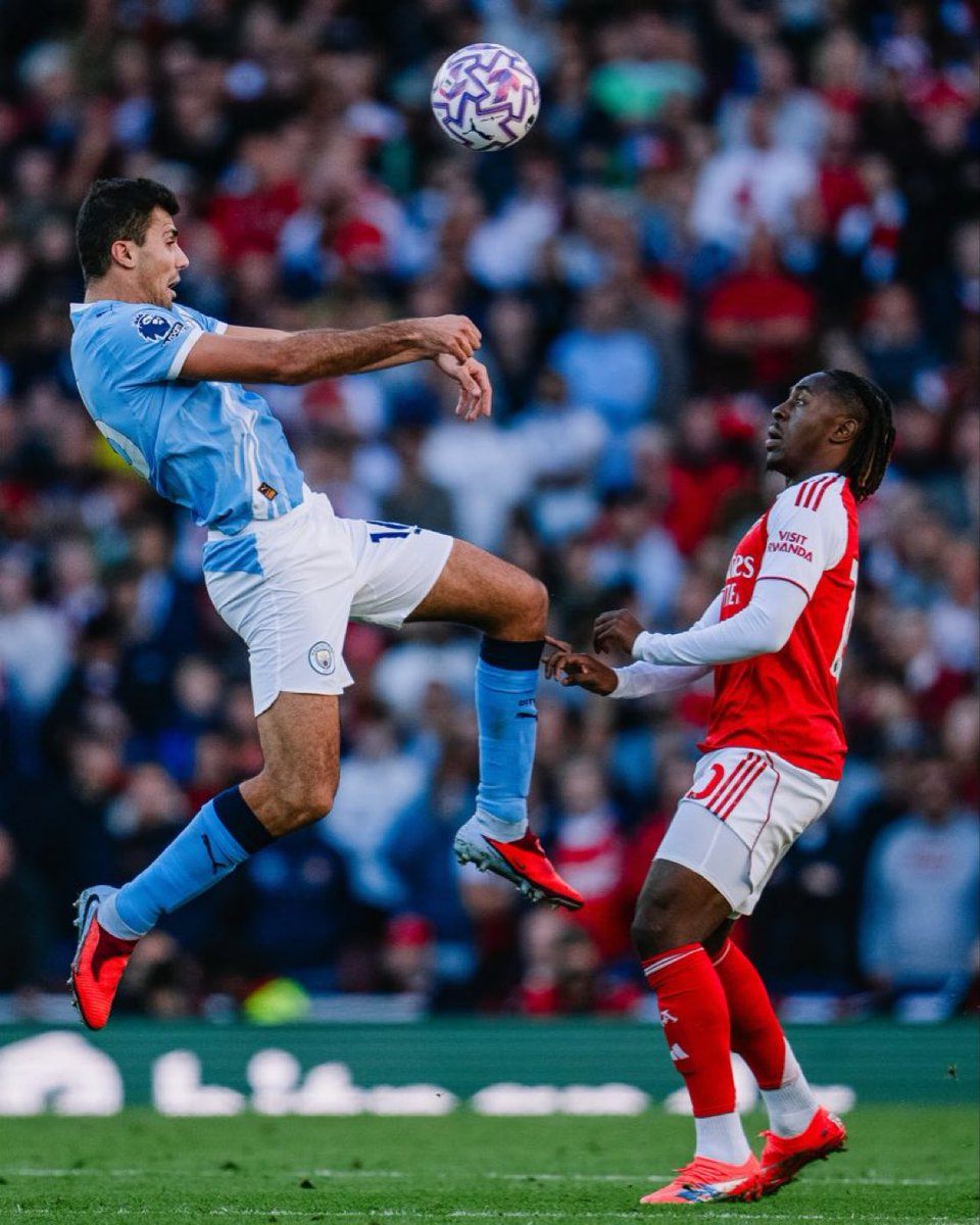 Mh_Mcfc's tweet image. تعادل غير مستحق السيتي اخطر من ارسنال طوال 90 دقيقة ، صنع فرص خطيرة بالشوط الثاني بالذات ، مباراة خارج الارض لكن النقطة غير عادلة ابدا كنا نستاهل الفوز لكن قاعدة بكورة القدم اللي يضيع يقبل للاسف
 
شكرا للحضور الكبير و الشخصية يا بيب
معوضين خير ياسيتيزن لعل يكون القادم افضل