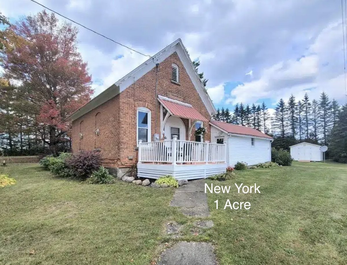 oldhousecalling's tweet image. Former #NewYork #schoolhouse on 1 Acre. $159,900 
oldhousesunder100k.com/under-150k-sun…