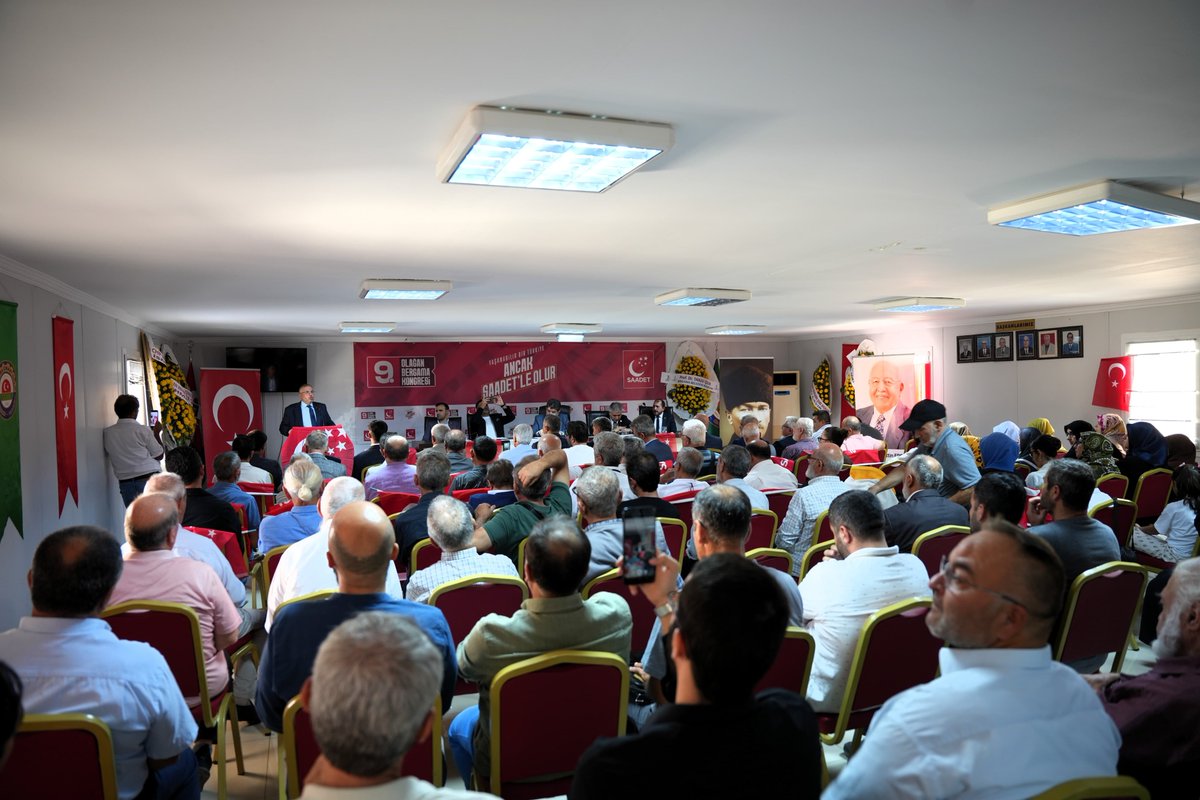 Bergama İlçe Teşkilatımızın 9. Olağan Kongresi; Hatay Milletvekilimiz Doç. Dr. Necmettin Çalışkan'ın katılımlarıyla Bergama Ziraat Odası Konferans Salonu'nda gerçekleştirildi.

Genel İdare Kurulu Üyelerimiz Mesut Dağ - Mustafa Erduran ile İl Başkanımız Zekeriya Hazırbulan'ın da