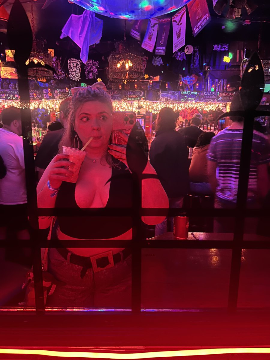 Pheebs💕✨ tweet media