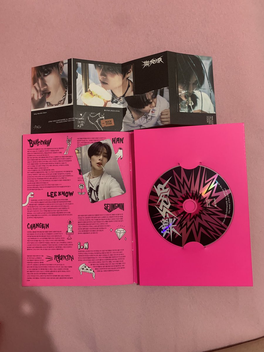 moonbyksjn's tweet image. fui no evento da virgoracha da @AnEncore_Store hoje e ganhei um ÁLBUM no bingo vey 😭😭😭😭😭

ainda em choque com a sorte que eu tive hoje!!!!!