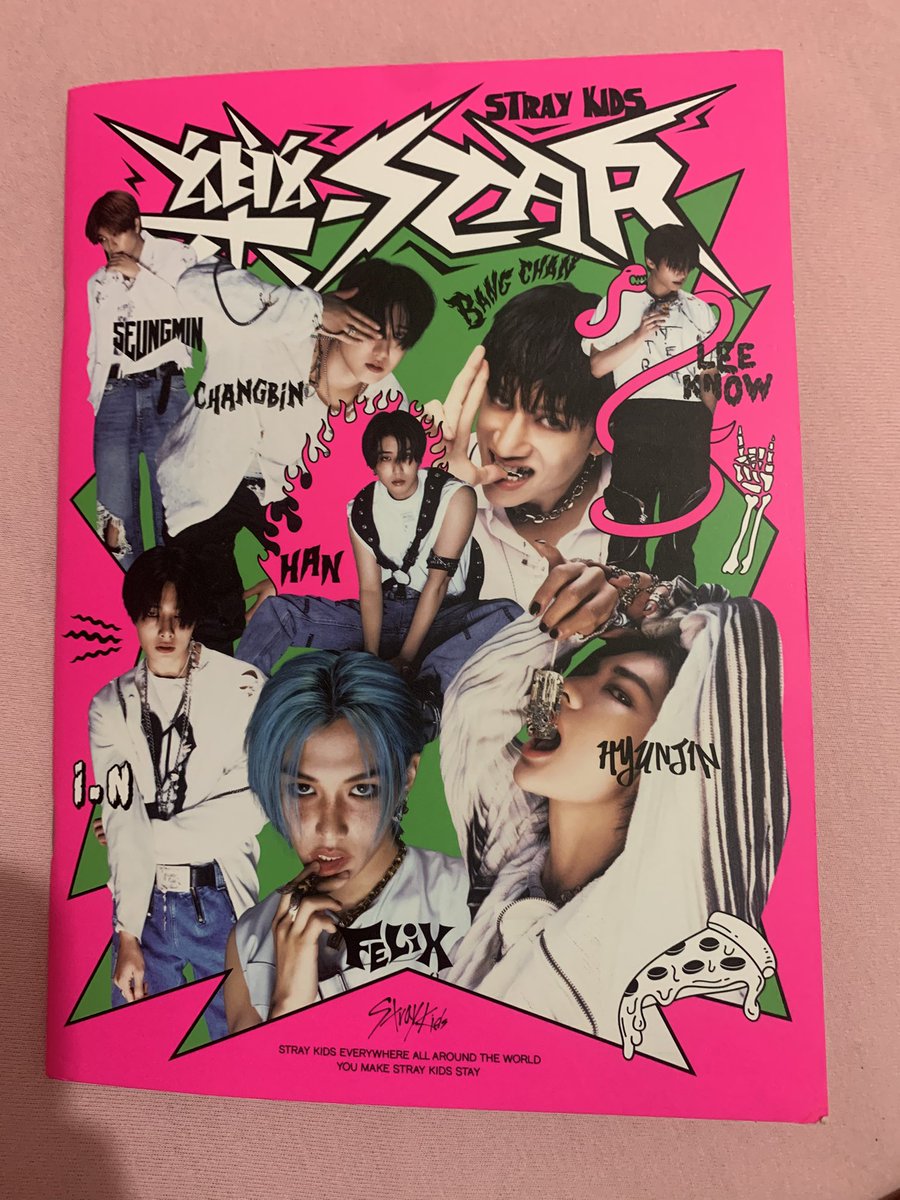 moonbyksjn's tweet image. fui no evento da virgoracha da @AnEncore_Store hoje e ganhei um ÁLBUM no bingo vey 😭😭😭😭😭

ainda em choque com a sorte que eu tive hoje!!!!!