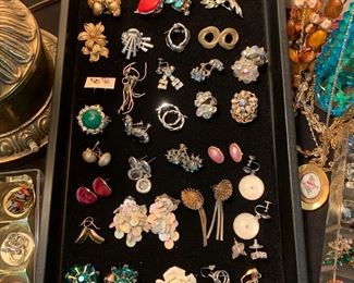 Lakewood Sale - mailchi.mp/006120916c61/c…