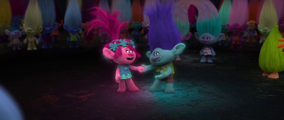 trolls comfort ✨🌱 tweet media