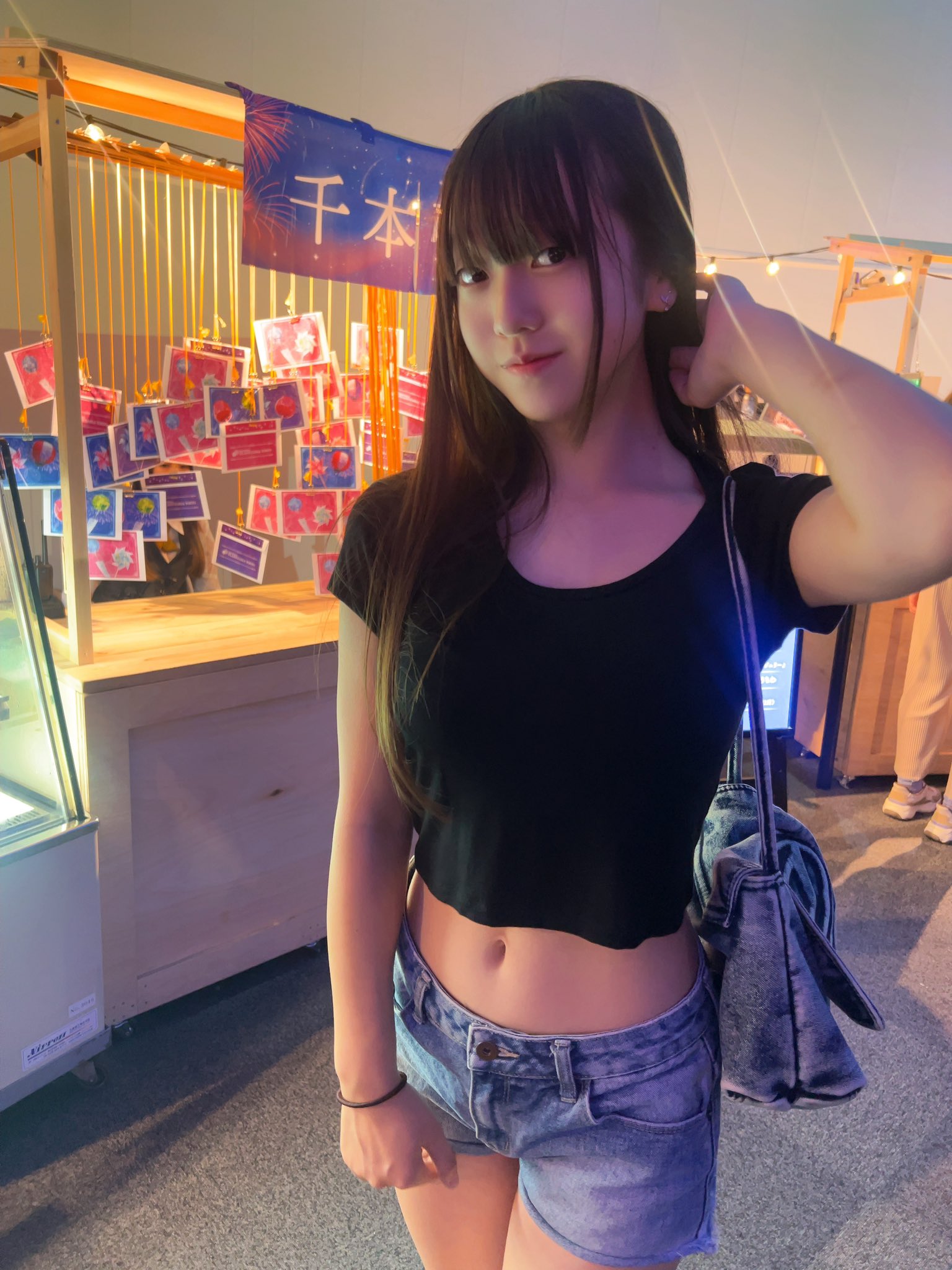アイドル Mi- Official photo (female) / idol / ≠ ME Not equal me (≠ ME