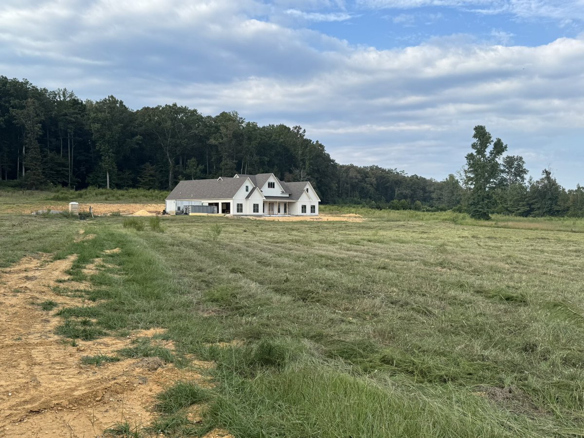 CliftonSellers's tweet image. Paid off cars, loans, house

Enough money invested to support my family long term

Spend the rest of my days choosing the projects and activities I want to do (do this now, but you know what I mean)

That’s the dream