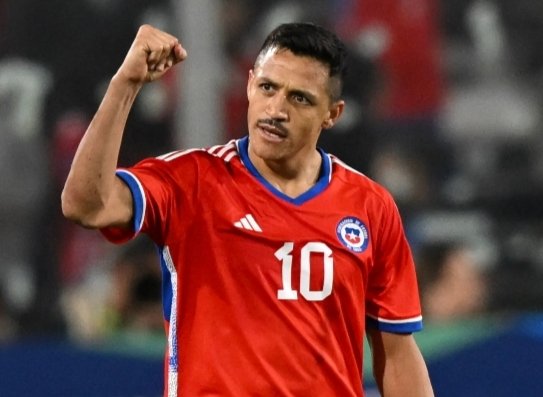 Todo lo que no acabe así en el balón de oro, está mal y hay que repetirlo.
<a href="/SevillaFC/">Sevilla Fútbol Club</a>
#VETERANIA 
1. Alexis Sanchez
2. Lamine Yamal
3. Cesar Azpilicueta 
4. Ousmane Dembele 
5. Pedri González