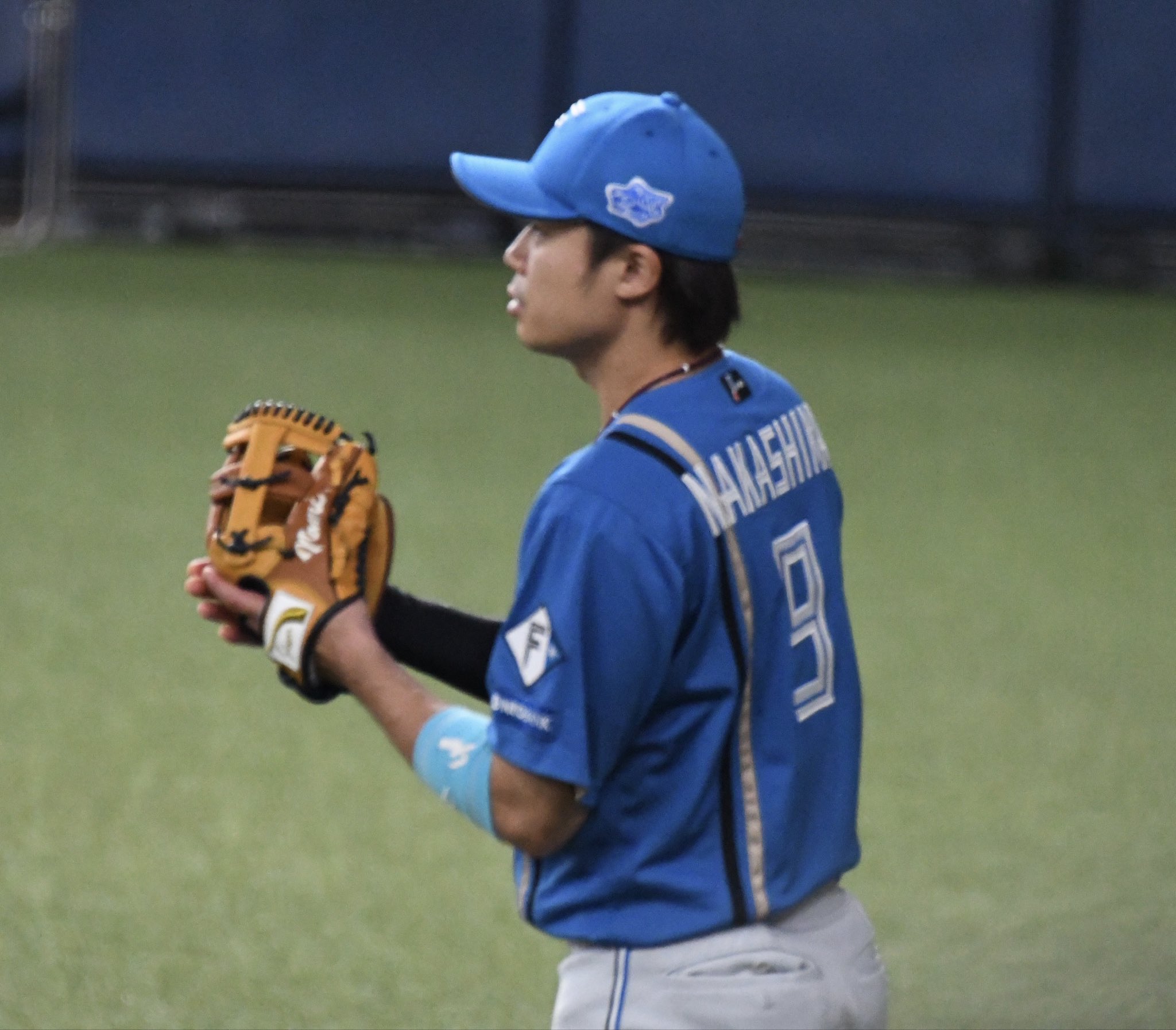 中島卓也フットガード 61ut6D1H8fL._UF350,350_QL50_.jpg