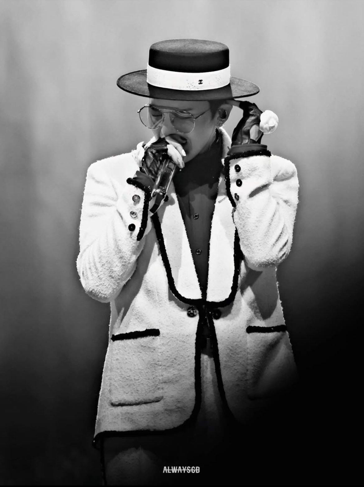 G-DRAGON マカオコンサート 6/7 (2日目) VIP特典プレート 6点 G-DRAGON マカオコンサート 6/7 (2日目) VIP特典プレート 6点