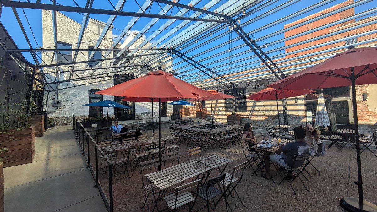 Brewery 1436: Blue Jay Brewing. St. Louis, MO. Fav beer: New Roots (American Lager w/Kernza). What an excellent stop! Specializing in lagers, this spot in Midtown opened in 2023. You wander through the brewery to get to the taproom, and there is a nice shared beer garden as well!