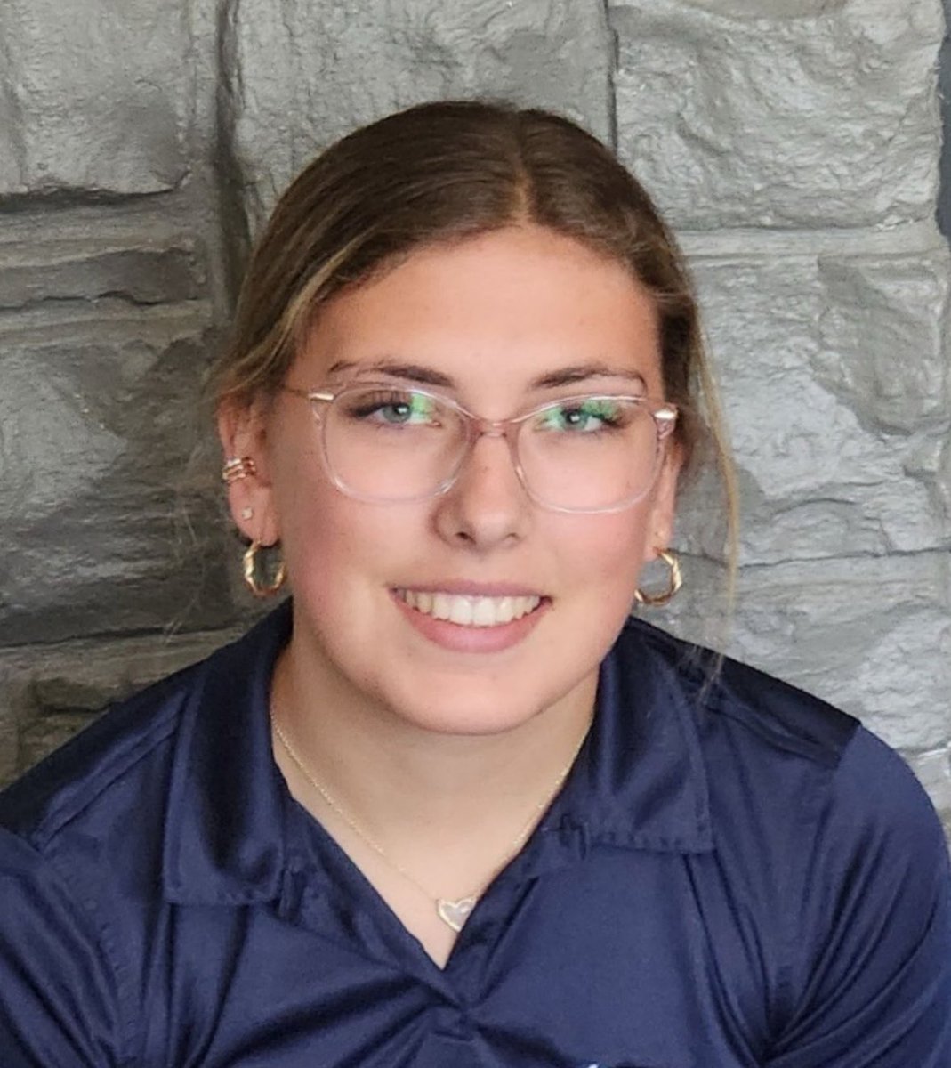 kcpolice's tweet image. Missing Person Lola Fogle, 17, 5’5”, 148 lbs, brown/hazel last seen on 09/21/2025, 3:30 PM, near 55th and Cambridge wearing a navy-blue hoodie, gray pants, pink eyeglasses, and shoes. Lola has a medical condition that requires medical treatment. If located, call 911 or 234-5043