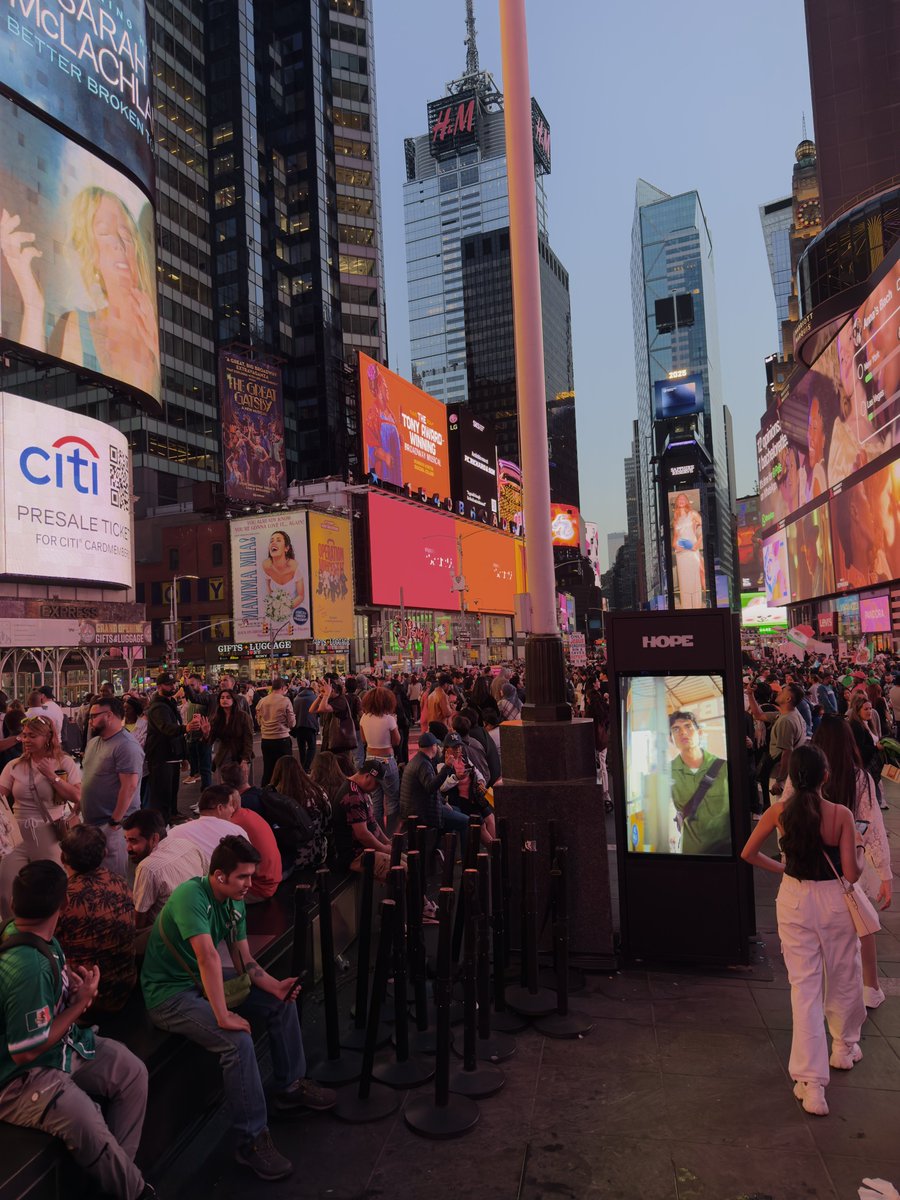 Met*lcore Cl*wnboy tweet media