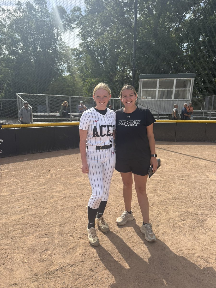 Thank you so much <a href="/MolloySoftball/">MolloySoftball</a> for this amazing camp! I had a great time, while also developing new goals and mechanics!
