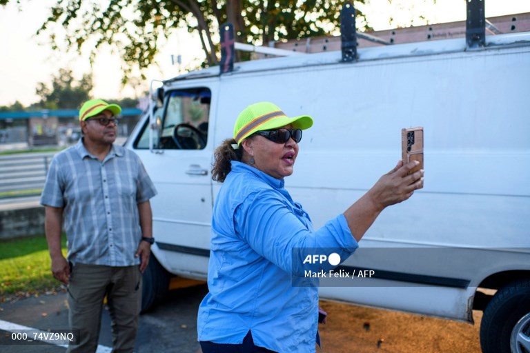 Beware of ICE on roads: how migrants in Texas help each other avoid raids <a href="/AFP/">AFP News Agency</a>  u.afp.com/SPt5