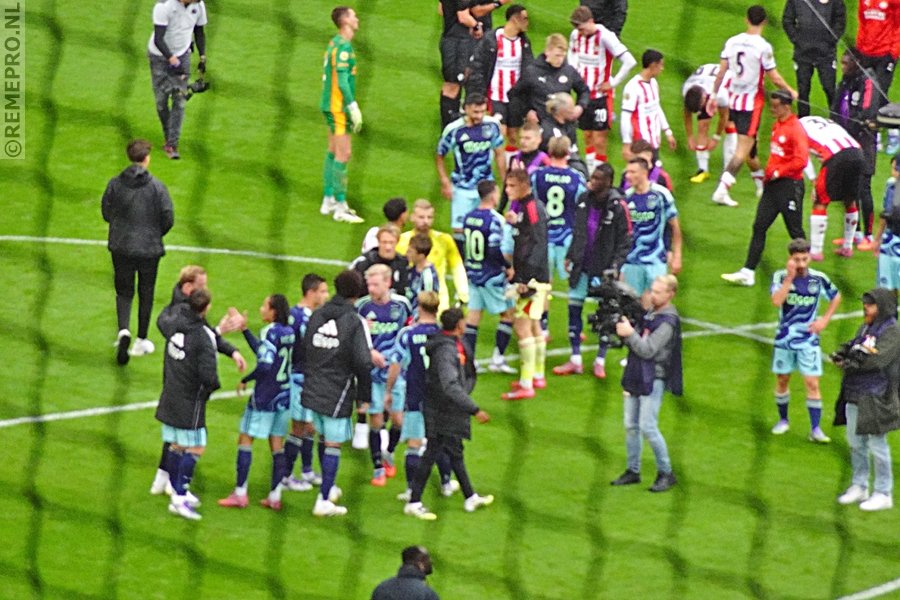 remepro_nl's tweet image. Het fotoverslag van psv - Ajax staat online op ajaxfotoside.nl #psvaja