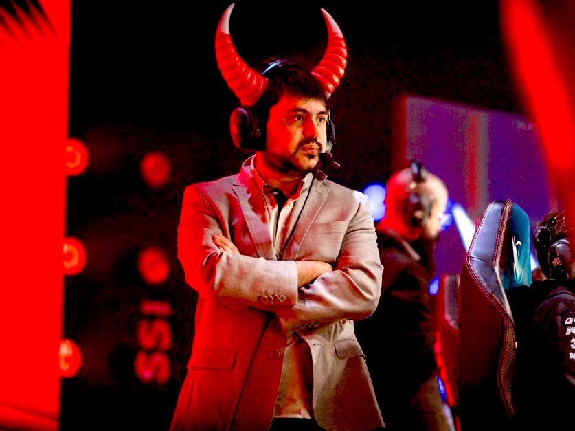 RED Tockers (conta paródia) tweet media