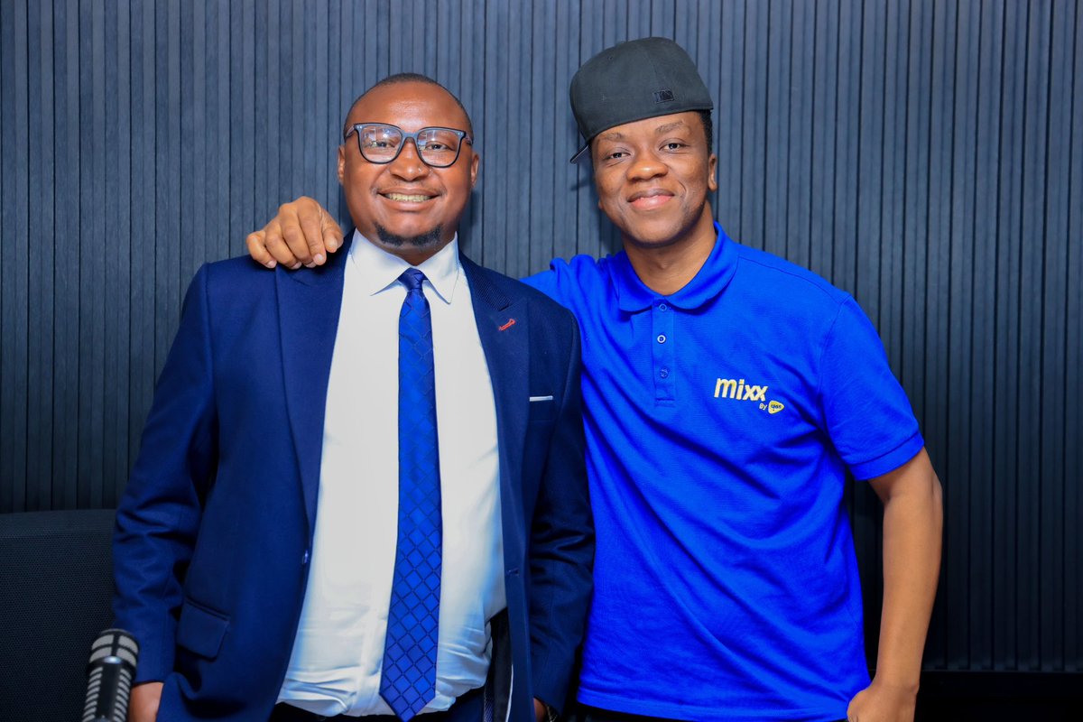 millardayo's tweet photo. Chidi Beenz x Blu Boi Millard Ayo !! https://t.co/BvQoKrjwJ7