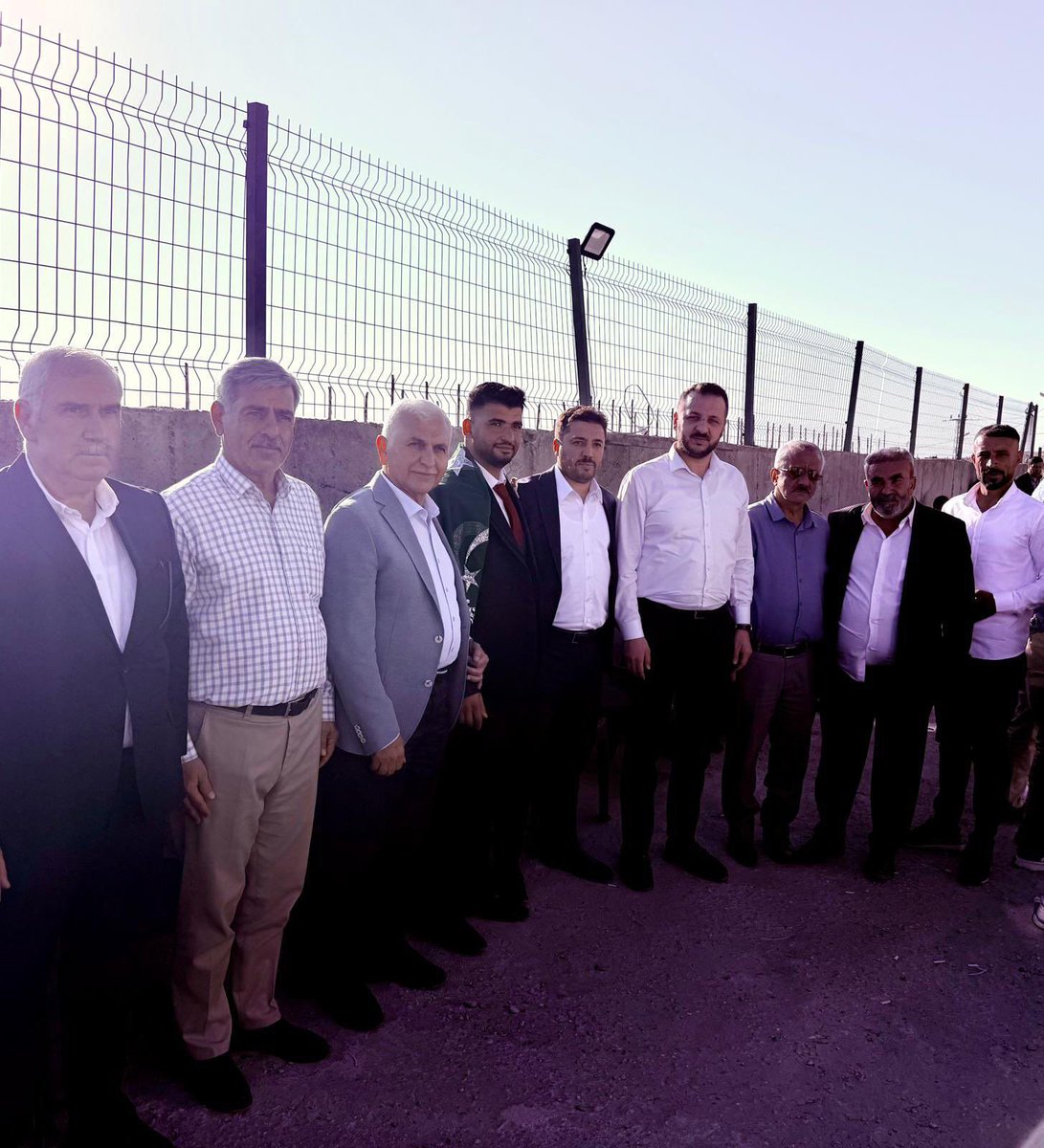 Merkez İlçe Başkanı <a href="/hikmetekin56/">Hikmet Ekin</a> 
İl Başkanı <a href="/AvCanerOzturan/">Av. Bahri Caner ÖZTURAN</a> Vekilimiz <a href="/mervangul56/">Mervan Gül</a> ve teşkilatlarımızla birlikte;
Şehit güvenlik korucumuz Sıddık Ertan’ın kıymetli evladının düğün merasimine katılım sağladık.

📍Beştaş ve Ertan

Genç çiftimize bir ömür boyu mutluluklar dileriz.