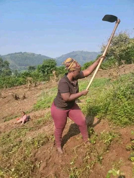 This is wife material not the thugs we see in Kampala  demanding us  for data, KFC, Airtime, saloon money, rent, cafe Javas, transport, overseas vacations etc