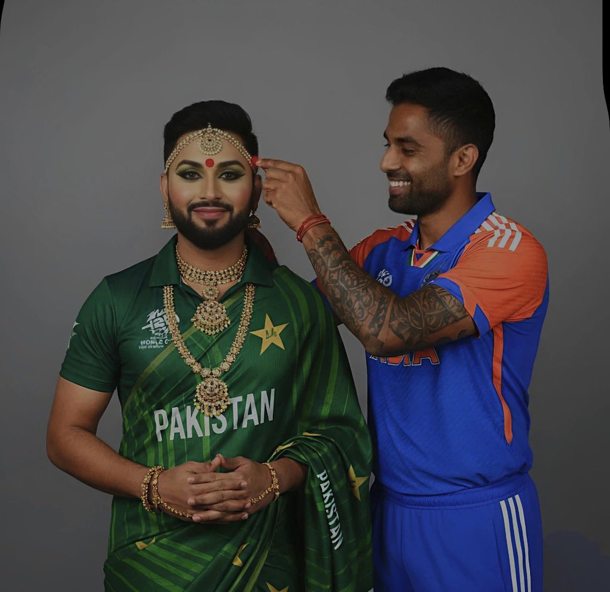 xPriyanshuVerma's tweet image. Paijaan, raham farmaye Paijaan😭😭😭

#INDvPAK #AsiaCupT20