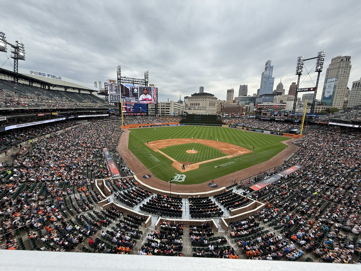 Rolling with our finest plastic accessories at <a href="/tigers/">Detroit Tigers</a> game today! It’s a must win. 🐅