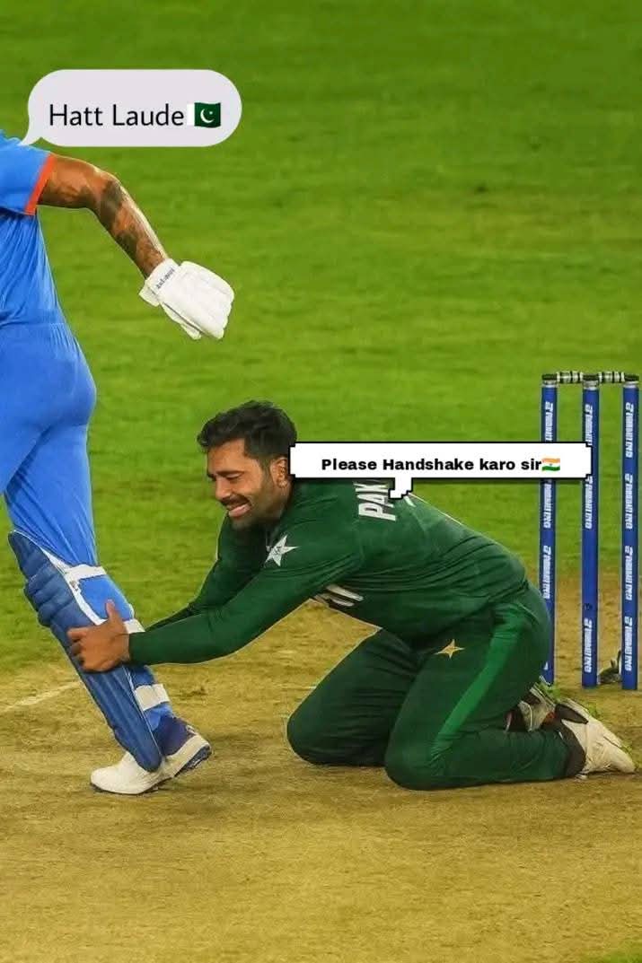 xPriyanshuVerma's tweet image. Handshake ❌ Lundshake🍌😂

#INDvPAK #AsiaCupT20