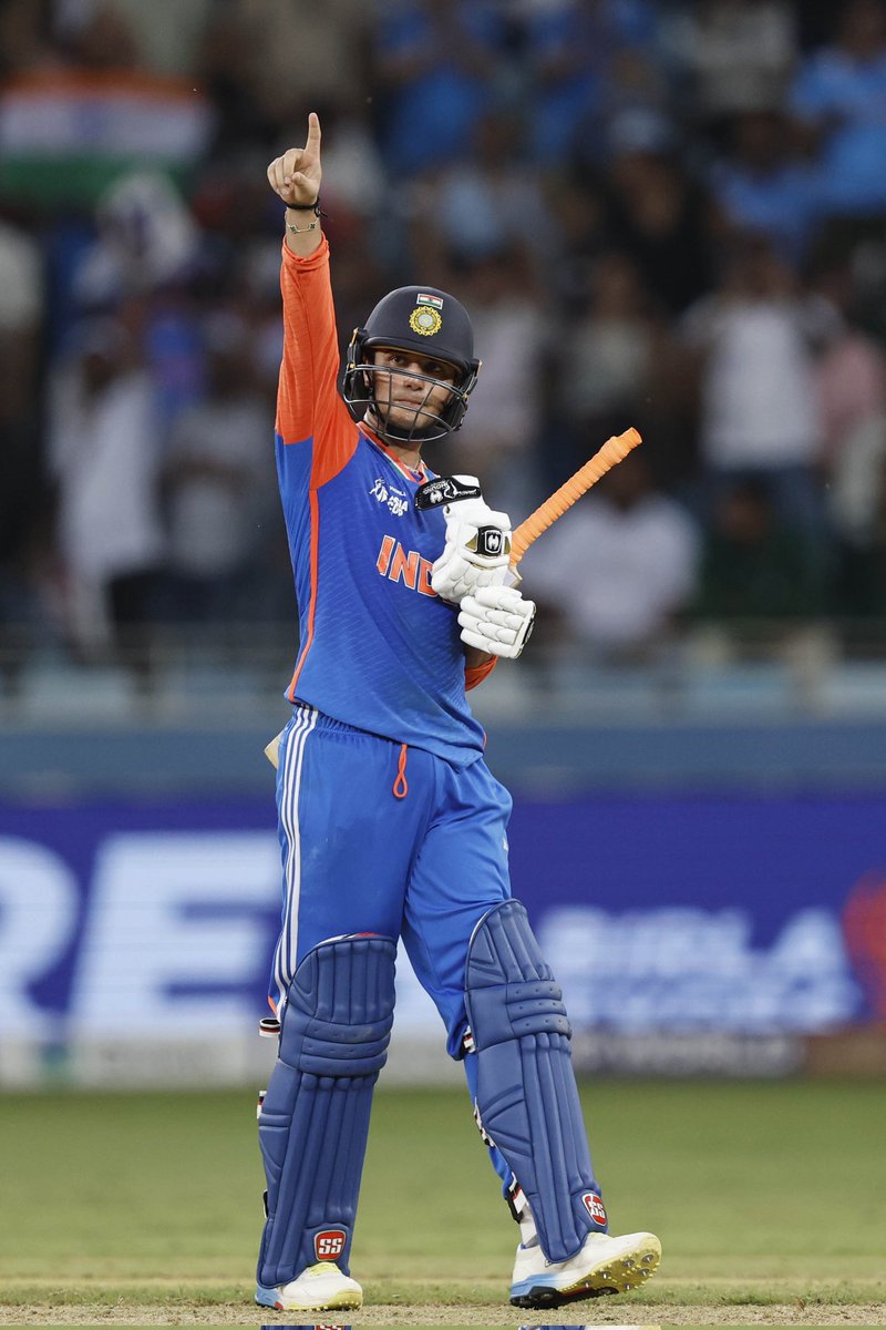 🇮🇳🏆ଏସିଆ କପରେ ଟିମ୍ ଇଣ୍ଡିଆର ଦମଦାର୍ ବିଜୟ! ସୁପର 4ରେ ଭାରତ ପାକିସ୍ତାନକୁ କଲା ପରାସ୍ତ। 

#AsiaCup2025 #TeamIndia
#INDvsPAK2025 #INDvPAK #AsiaCupT20